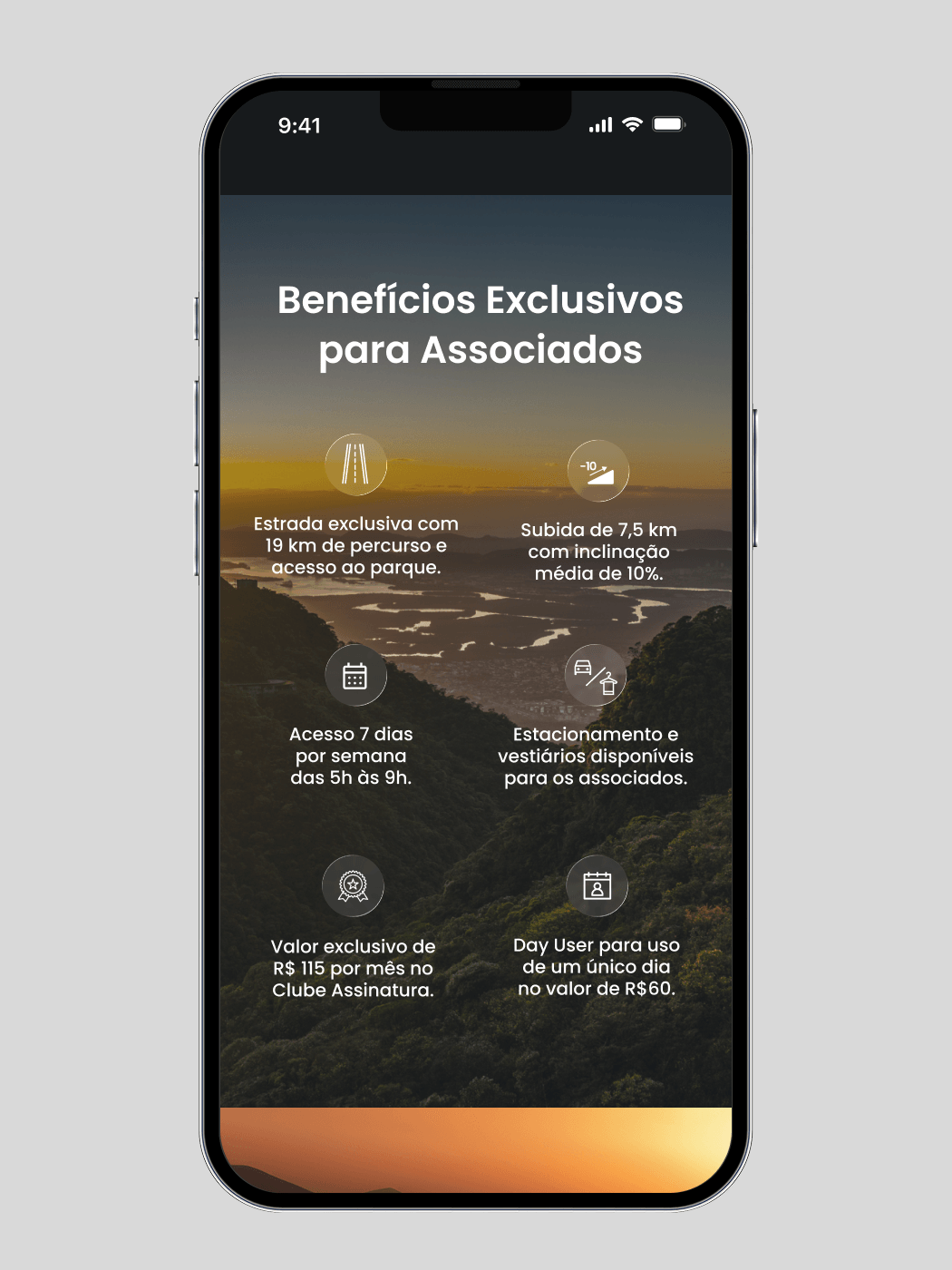 Tela de benefícios exclusivos para associados do EV TRI Club no celular, sobre foto da serra ao amanhecer: estrada exclusiva com 19 km de percurso, subida de 7,5 km com inclinação média de 10%, acesso sete dias por semana das 5h às 9h, estacionamento e vestiários, Clube Assinatura a R$115 por mês e Day User a R$60